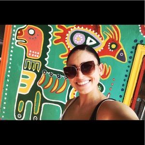 Meet your Posher, Brianna